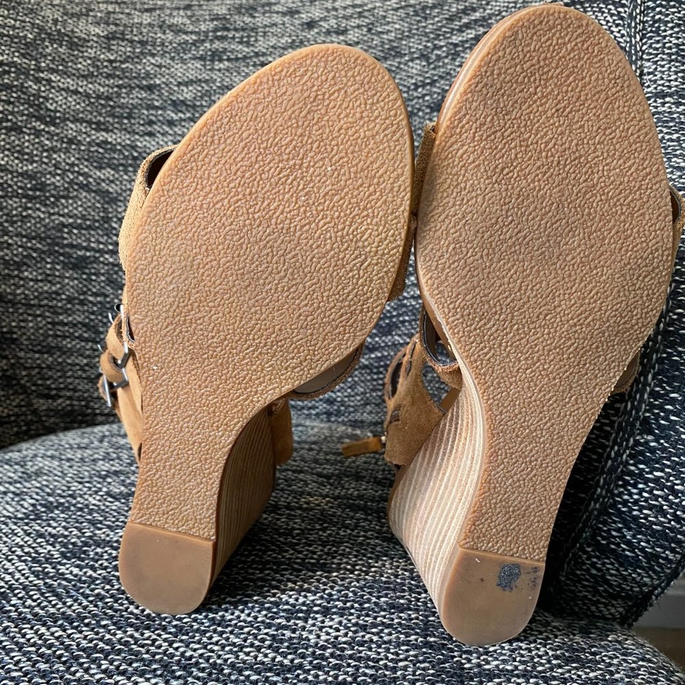 Crown Vintage Serena Wedge - Picture 4 of 4